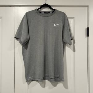 Nike Swim Dri-Fit‎ Men's Activewear T Shirt Light Grey Size XL